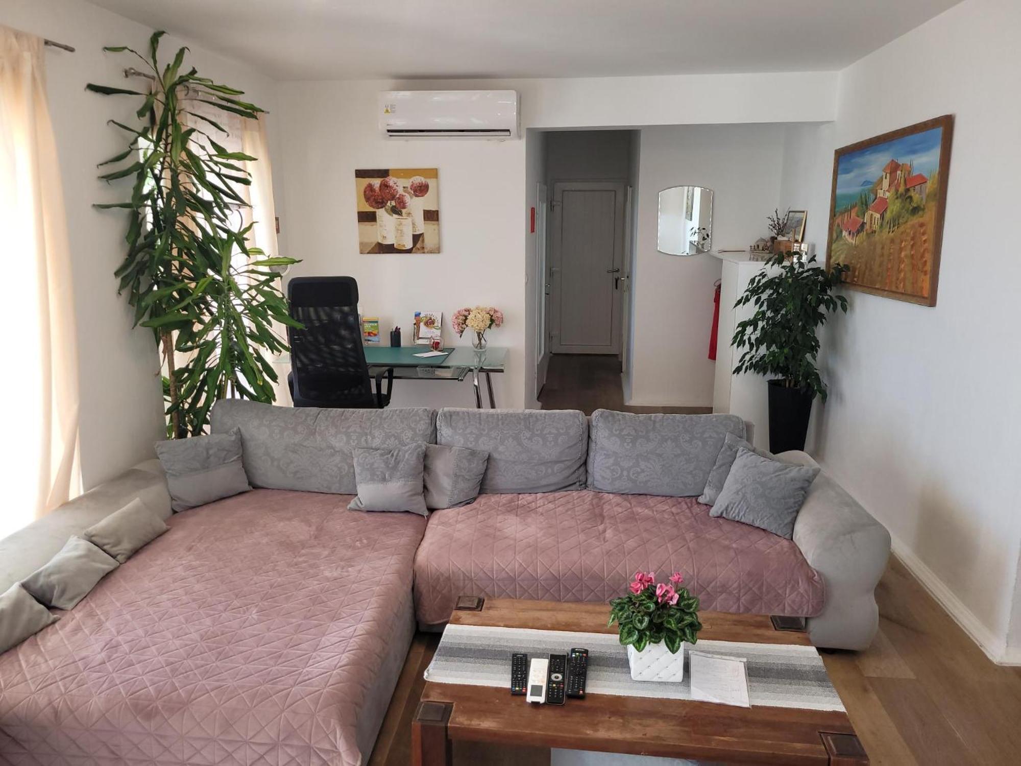 Apartments Chiara Mit Meerblick Und Pool Und Jacuzzi Lovran Exterior photo